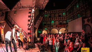 Donosimo fotografije s fantastičnog prvog dana Tabor Film Festivala Autor fotografija je Julien Duval Donosimo fotografije s fantastičnog prvog dana Tabor Film Festivala Autor fotografija je Julien Duval