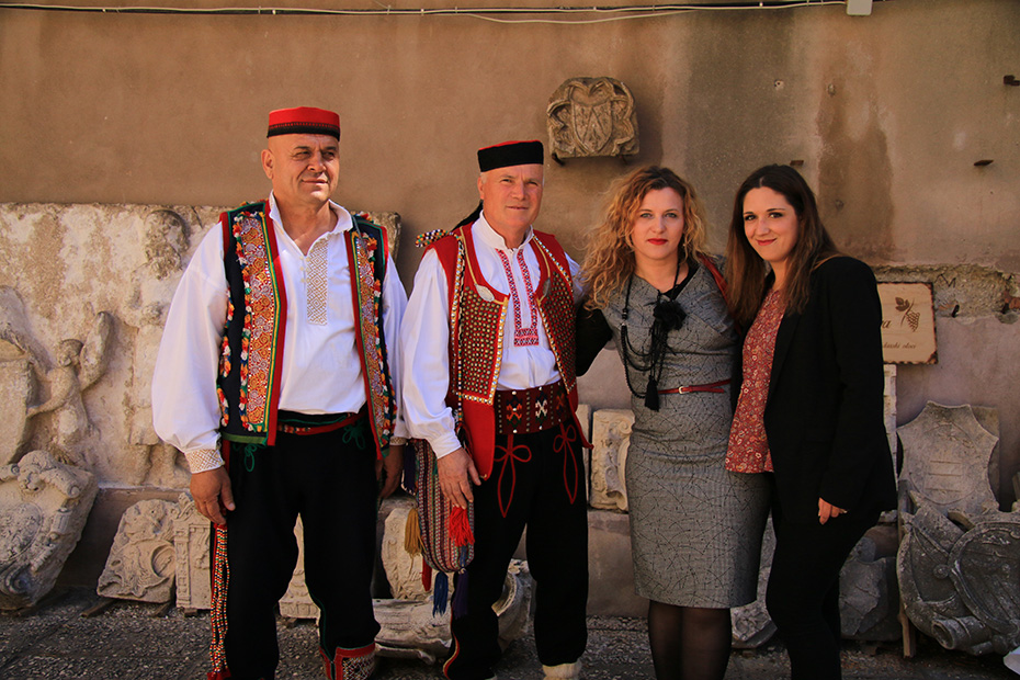 OŠ Zadarski otoci: “Igrajmo se igrajmo-igre dida moga”