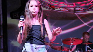 Virska noć 2016: Jelena Rozga i spektakularni vatromet za 25 tisuća fanova. Foto: Virski list