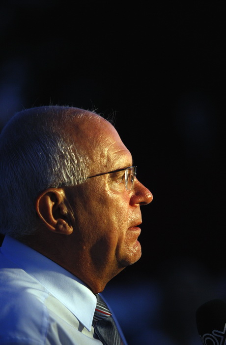 Zadar, 240810
Veceras je ispred Donata na Poljani Ivana Pavla drugog svecano otvoren Forum Film Festival.
Na slici: Zadarski gradonacelnik Zvonimir Vrancic na otvorenju.
Foto: Jure Miskovic / CROPIX Zadar, 240810
Veceras je ispred Donata na Poljani Ivana Pavla drugog svecano otvoren Forum Film Festival.
Na slici: Zadarski gradonacelnik Zvonimir Vrancic na otvorenju.
Foto: Jure Miskovic / CROPIX