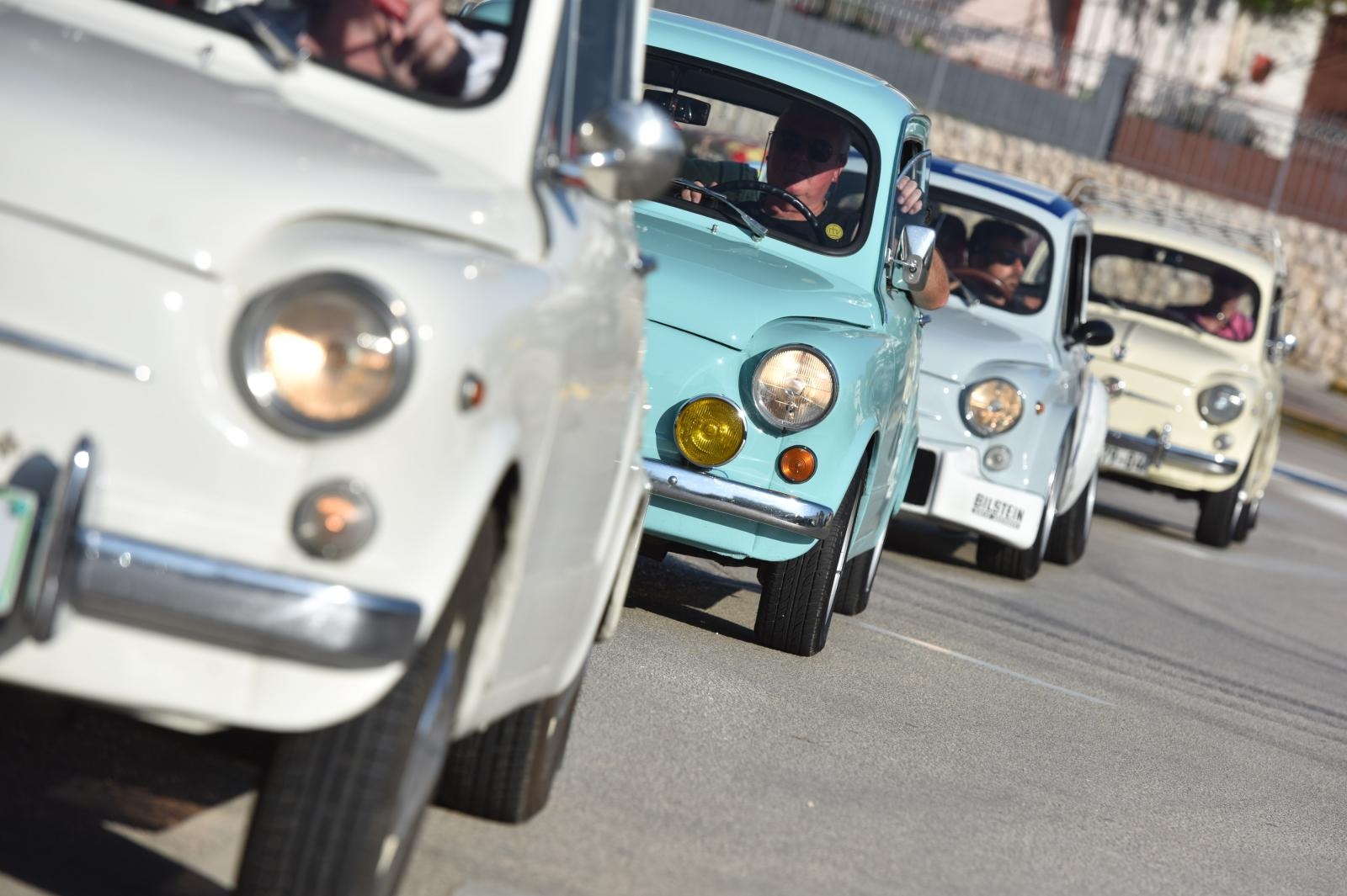 Primošten: Defile sudionika 2. Međunarodnog Fićo skupa Šibenik 2018. Primošten: Defile sudionika 2. Međunarodnog Fićo skupa Šibenik 2018.