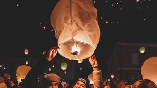 Humanitarni svjetlosni spektakl “Zaželi ljubav” na zadarskom Forumu 21. veljače 2016. Foto: Iva Perinčić Humanitarni svjetlosni spektakl “Zaželi ljubav” na zadarskom Forumu 21. veljače 2016. Foto: Iva Perinčić