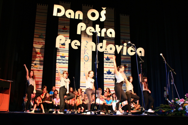 U HNK Zadar održana je priredba u povodu Dana OŠ Petra Preradovića na kojoj su nastupili učenici ali i profesori, Foto: Marija Cvetković