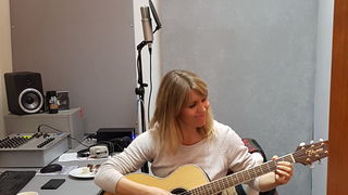 Božićni domijenak i premijera novog studija Novog radija