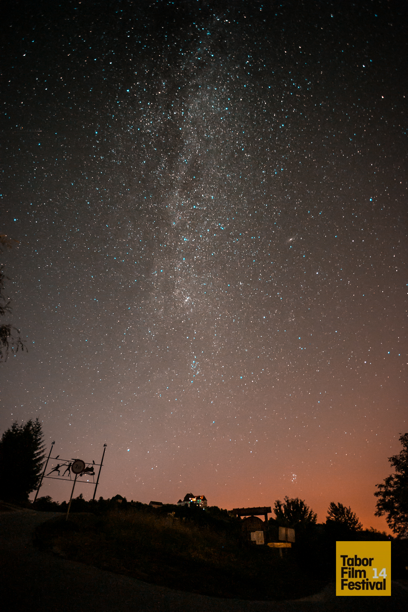 Donosimo fotografije s fantastičnog prvog dana Tabor Film Festivala Autor fotografija je Julien Duval Donosimo fotografije s fantastičnog prvog dana Tabor Film Festivala Autor fotografija je Julien Duval