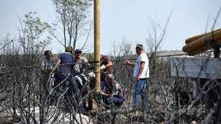 Pristeg: Nakon što je lokaliziran požar, na teren su izašle ekipe koje saniraju štetu na elektro mreži Pristeg: Nakon što je lokaliziran požar, na teren su izašle ekipe koje saniraju štetu na elektro mreži