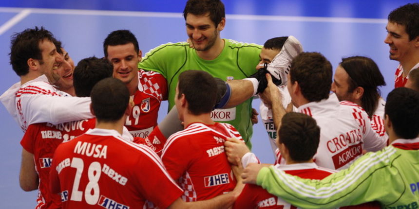 Lund, 220111. Fars & Frosta Sparbank Arena, 22. svjetsko rukometno prvenstvo, utakmica 1. kola 2. kruga izmedju Hrvatske i Argentine. Na fotografiji: slavlje Hrvatska. Foto: Ante Cizmic / CROPIX Lund, 220111. Fars & Frosta Sparbank Arena, 22. svjetsko rukometno prvenstvo, utakmica 1. kola 2. kruga izmedju Hrvatske i Argentine. Na fotografiji: slavlje Hrvatska. Foto: Ante Cizmic / CROPIX