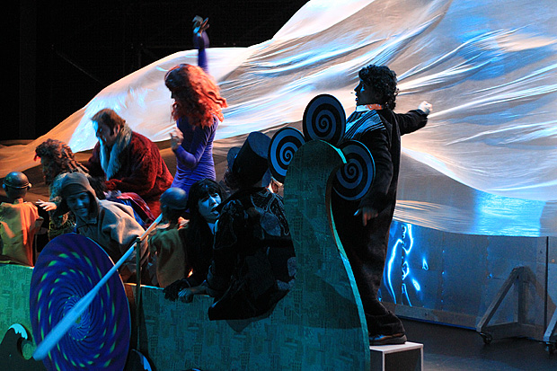 “Drago Č. i tvornica čokolade” u novoj zgradi Kazališta lutaka, Foto: Leo Banić “Drago Č. i tvornica čokolade” u novoj zgradi Kazališta lutaka, Foto: Leo Banić