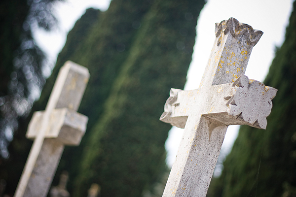 Gradsko groblje uoči blagdana Svih svetih (foto:Saša Čuka) Gradsko groblje uoči blagdana Svih svetih (foto:Saša Čuka)