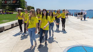 Ludijada zadarskih maturanata na Pozdravu suncu i Morskim orguljama