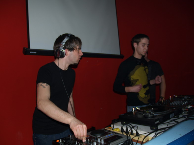 7.3.2009; Subota u Skipper klubu; DJ Billy Nasty