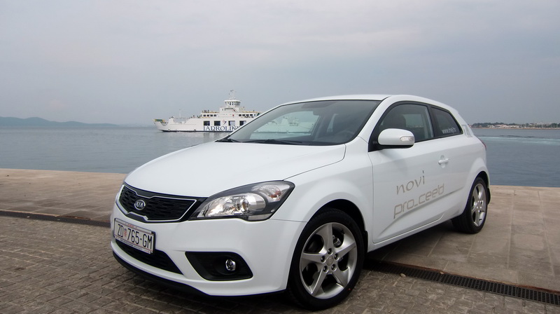 Kia pro_cee’d 1.6 CVVT EX Sport Leadher