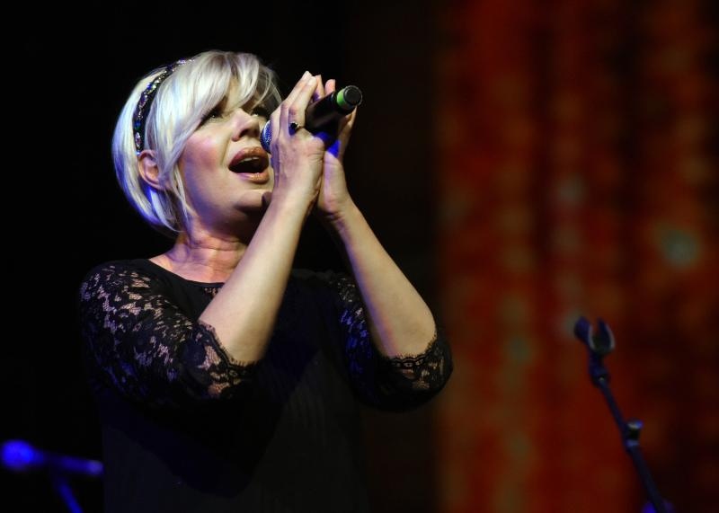 U Koncertnoj dvorani Vatroslava Lisinskog odrzan je humanitarni koncert Srce za Zadar na kojem su nastupili brojni zadarski pjevaci, a u publici su sjedili mnoge poznate osobe iz politickog i drustvenog zivota. Photo: Davor Visnjic/PIXSELL U Koncertnoj dvorani Vatroslava Lisinskog odrzan je humanitarni koncert Srce za Zadar na kojem su nastupili brojni zadarski pjevaci, a u publici su sjedili mnoge poznate osobe iz politickog i drustvenog zivota. Photo: Davor Visnjic/PIXSELL