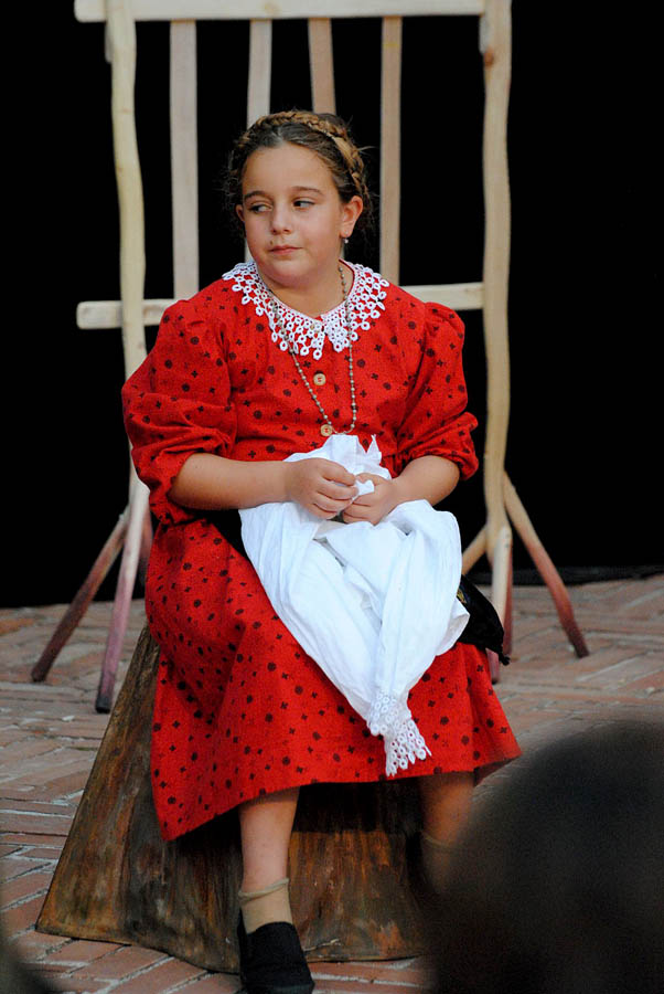 Polaznici dramsko lutkarske radionice Donatolina iz Kazališta lutaka Zadar gostovali su na ovogodišnjem Međunarodnom dječjem festivalu u Šibeniku sa predstavom “Šuma Striborova”, foto: Dino Bara Polaznici dramsko lutkarske radionice Donatolina iz Kazališta lutaka Zadar gostovali su na ovogodišnjem Međunarodnom dječjem festivalu u Šibeniku sa predstavom “Šuma Striborova”, foto: Dino Bara