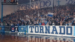Humanitarno gledanje utakmice Zadar-Cibona u Jazinama Humanitarno gledanje utakmice Zadar-Cibona u Jazinama