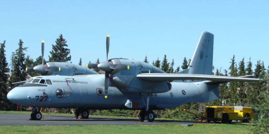 An-32B (Foto: sarajevo-x.com) An-32B (Foto: sarajevo-x.com)