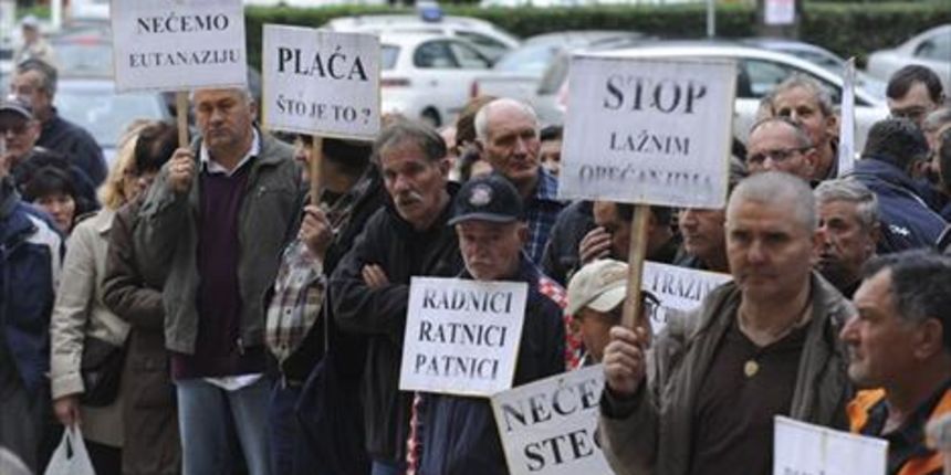 Radnici Adriachema, foto: paun paunović / cropix Radnici Adriachema, foto: paun paunović / cropix