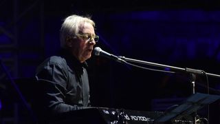 Koncert Olivera Dragojevića i Zlatana Stipišića u pulskoj Areni. Kao gosti nastupili su 2CELLOS. Photo: Duško Marušić/PIXSELL