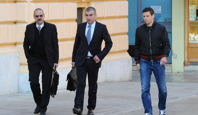 Modrić s odvjetnicima (Foto: Andrija Lucic / cropix  )