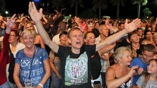 Jasmin Stavros na Viru