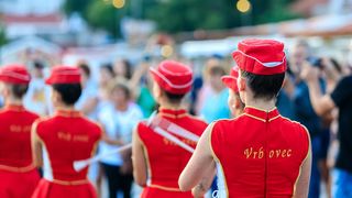 Image 5793691 (auto) Image 5793691 (auto)