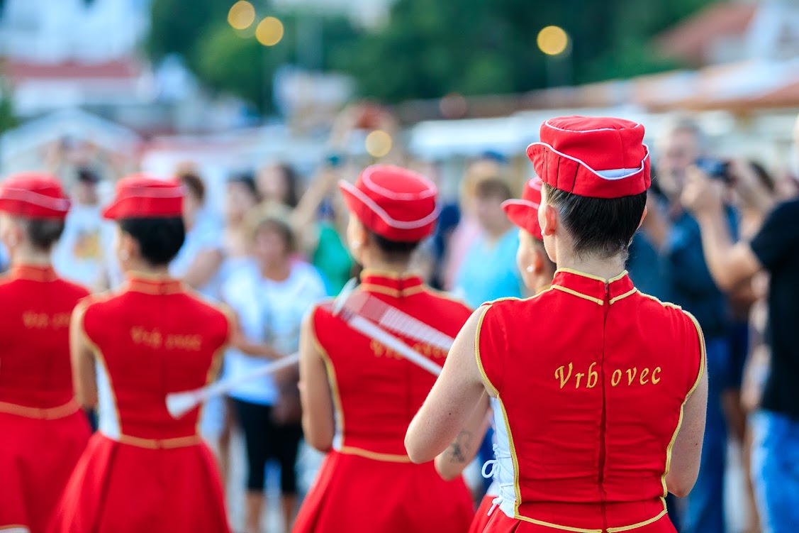 Image 5793691 (auto) Image 5793691 (auto)