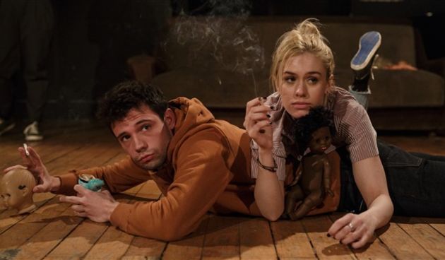 “To nismo mi, to je samo staklo”, Franka Perković