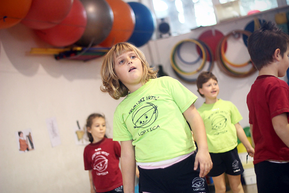 Loptica : “Volim te grade” (foto:Saša Čuka)