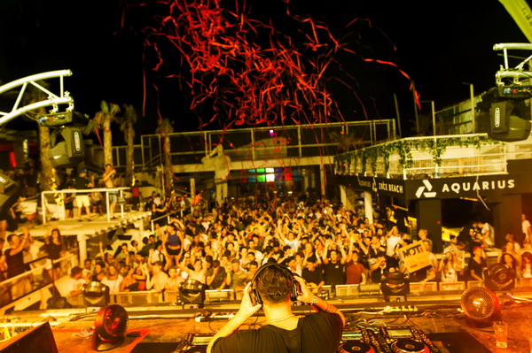 Trećeg dana Blacksheep Festivala u Aquarius klubu na Zrću nastupio je Moti. Foto: Goran Telak