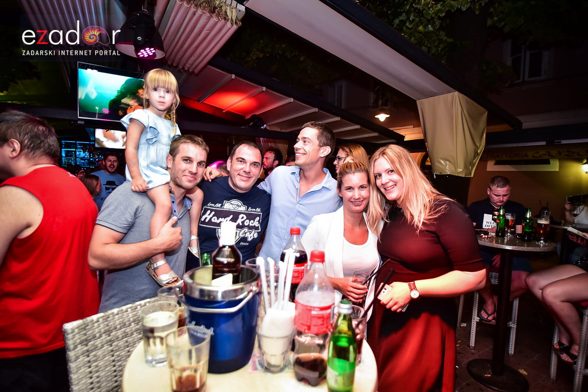 Domenica @ Kult Caffebar