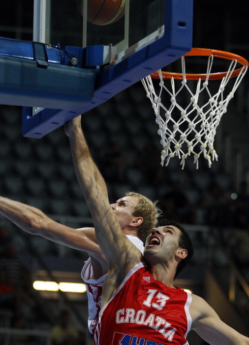 Zadar, 220810
Dvorana Kresimira Cosica.
Trece kolo Svjetskog kupa, kosarkaska utakmica izmedju reprezentacija Hrvatska i Rusija.
Na slici: Igrac Hrvatske Marko Banic.
Foto: Jure Miskovic / CROPIX Zadar, 220810
Dvorana Kresimira Cosica.
Trece kolo Svjetskog kupa, kosarkaska utakmica izmedju reprezentacija Hrvatska i Rusija.
Na slici: Igrac Hrvatske Marko Banic.
Foto: Jure Miskovic / CROPIX