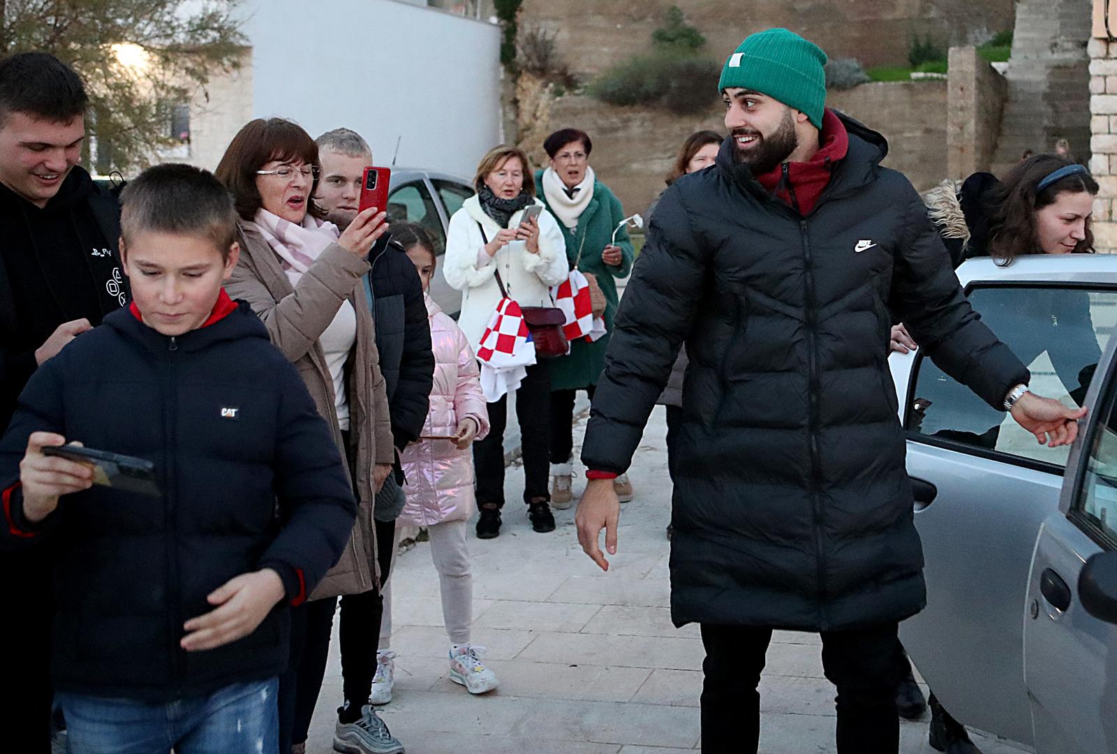 Veličanstveni doček brončanog Joška Gvardiola @ Novigrad Veličanstveni doček brončanog Joška Gvardiola @ Novigrad