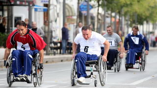 Zadar, 081111.
Premijerka Jadranka Kosor sa ministrima posjetila je Zadar povodom sportskih igara za invalide domovinskog rata, posjetila je i Luku Gazenicu koja je u izgradnji.
Foto : Andrija Lucic / cropix Zadar, 081111.
Premijerka Jadranka Kosor sa ministrima posjetila je Zadar povodom sportskih igara za invalide domovinskog rata, posjetila je i Luku Gazenicu koja je u izgradnji.
Foto : Andrija Lucic / cropix