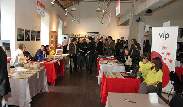 Image 1168223 (auto)