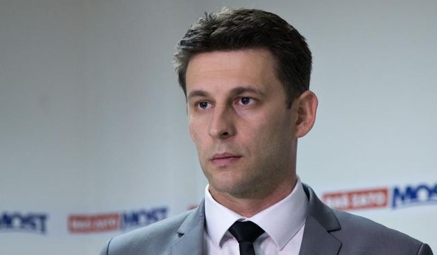 Zagreb – Celnik Mosta Bozo Petrov dao je izjavu medijima nakon sto se vratio u sredisnjicu Mosta s konzultacija kod predsjednice. Photo: Davor Puklavec/PIXSELL