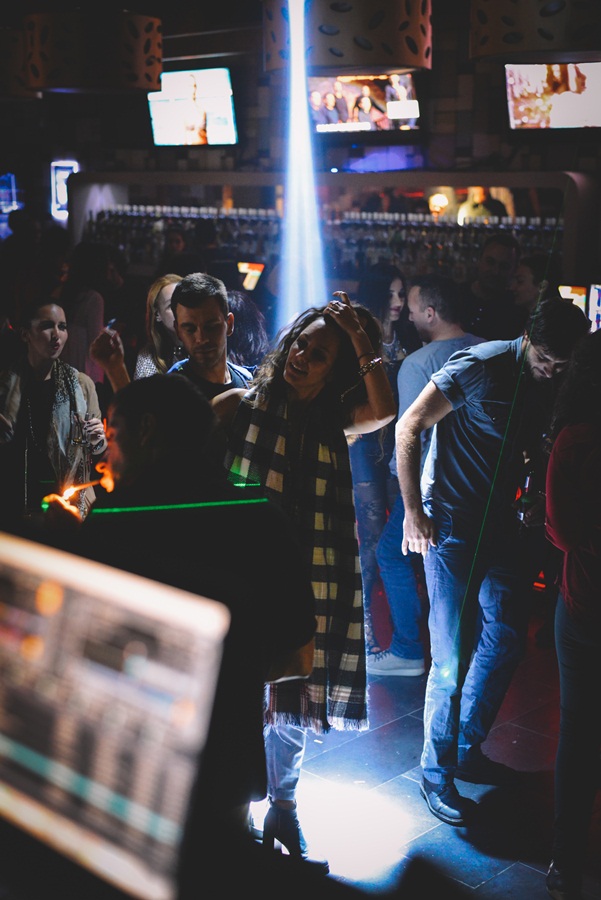 Jurica Pađen & Aerodrom u Maraschino baru; foto Iva Perinčić Jurica Pađen & Aerodrom u Maraschino baru; foto Iva Perinčić