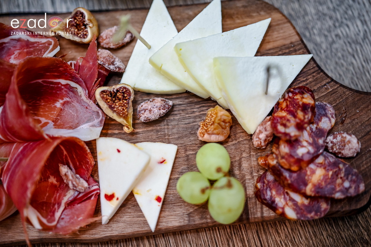 ZYX Bowling Centar Zadar ZYX Bowling Centar Zadar