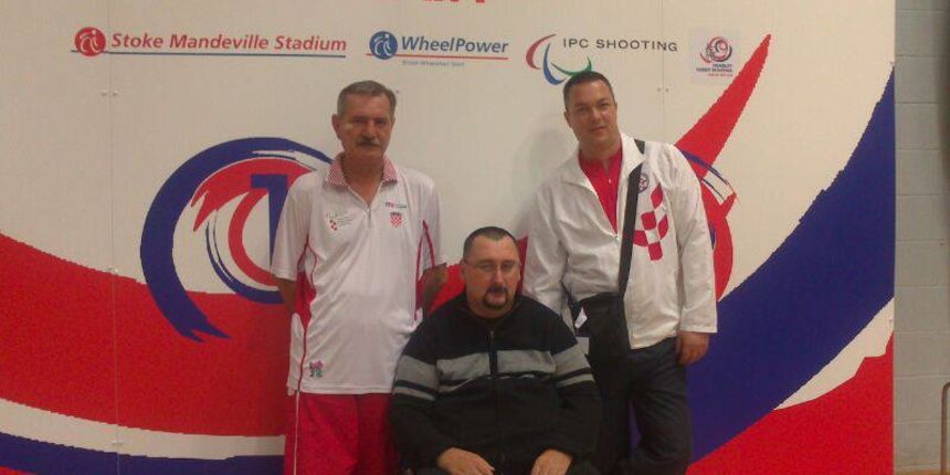 aša Grdović i Ivica Bratanović sa trenerom Tihom Jurkovićem aša Grdović i Ivica Bratanović sa trenerom Tihom Jurkovićem