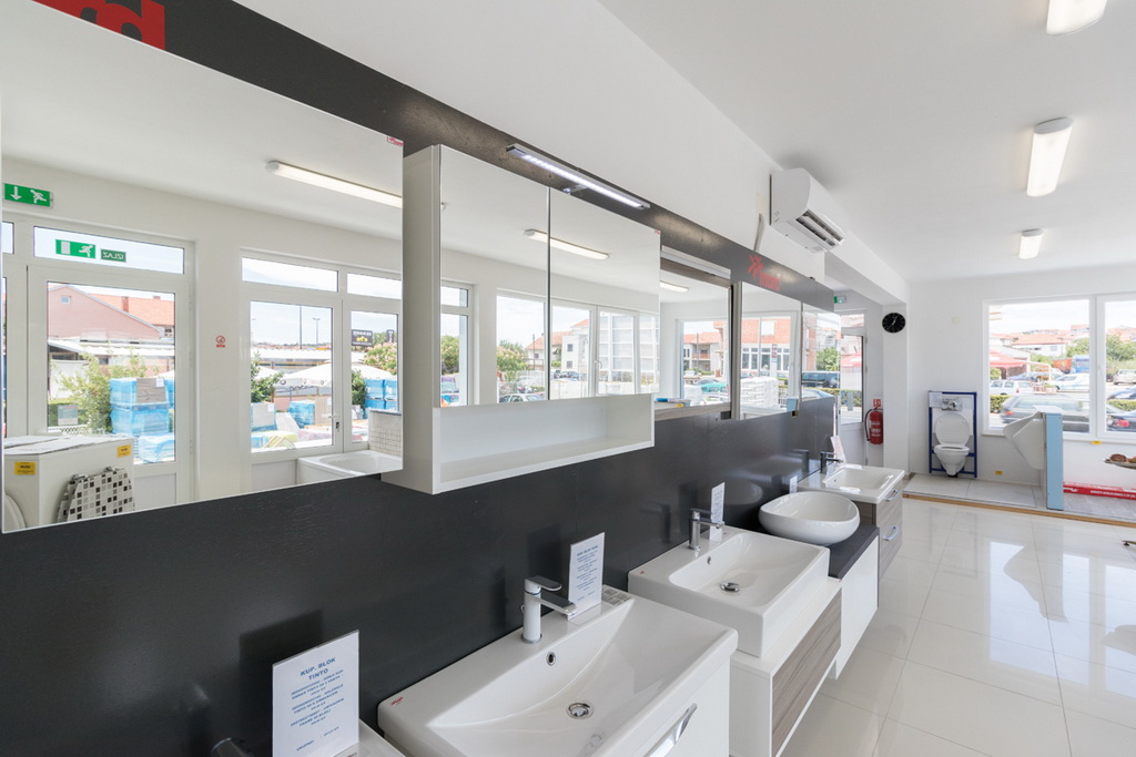 Vrhunska ponuda sanitarija i keramičkih pločica po nevjerojatnim cijenama u novootvorenoj trgovini “Latrina”