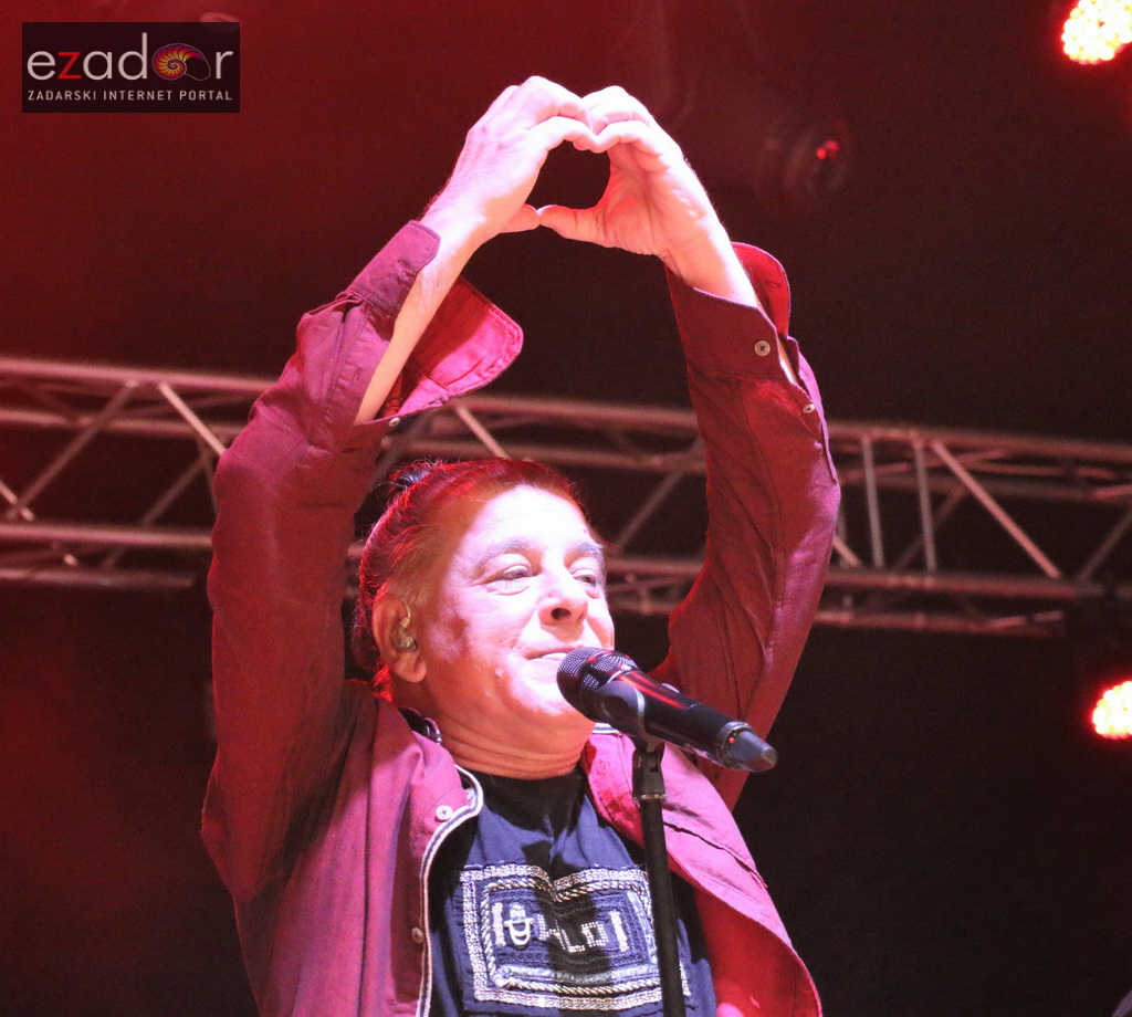 Parni valjak Viranima priredio vrhunsku dvosatnu glazbenu poslasticu Parni valjak Viranima priredio vrhunsku dvosatnu glazbenu poslasticu