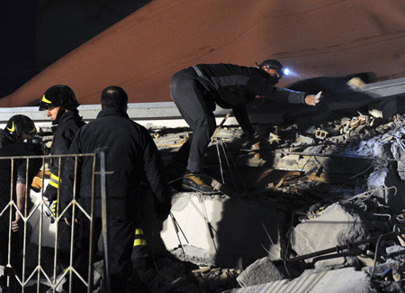 Potres u LAquili (Foto: lastampa.it)