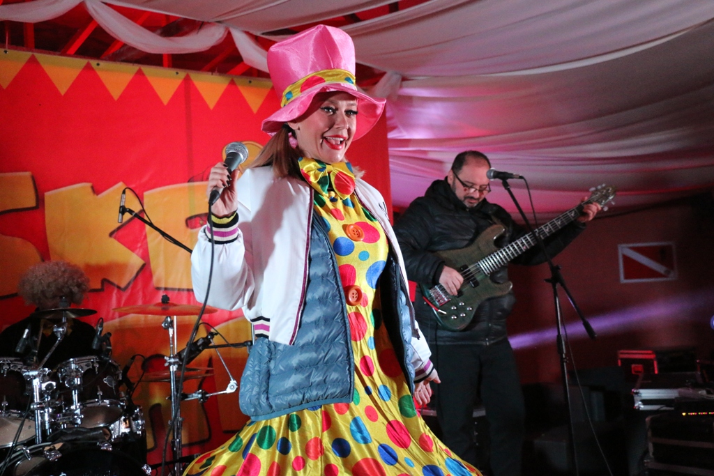 Virski Karneval veliko finale: nastupila Maja Šuput Virski Karneval veliko finale: nastupila Maja Šuput