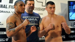 Zadar, 090513.
Sluzbeno vaganje sudionika za borilacki spektakl FFC 04 koji se sutra odrzava u dvorani na Visnjiku.
Foto: Luka Gerlanc / CROPIX Zadar, 090513.
Sluzbeno vaganje sudionika za borilacki spektakl FFC 04 koji se sutra odrzava u dvorani na Visnjiku.
Foto: Luka Gerlanc / CROPIX