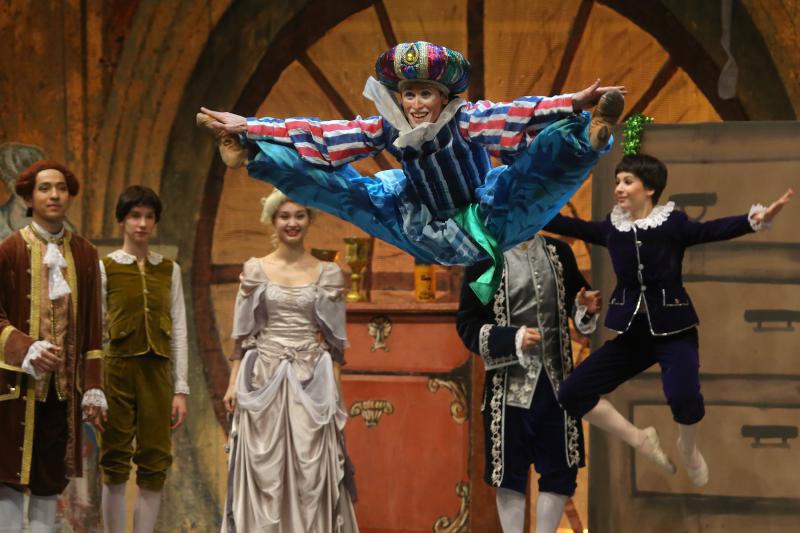 23.01.2014., Zadar – Carski ruski balet u dvorani SC Visnjik izveo je predstavu Orasar Petra Iljica Cajkovskog. Photo: Filip Brala/PIXSELL 23.01.2014., Zadar – Carski ruski balet u dvorani SC Visnjik izveo je predstavu Orasar Petra Iljica Cajkovskog. Photo: Filip Brala/PIXSELL