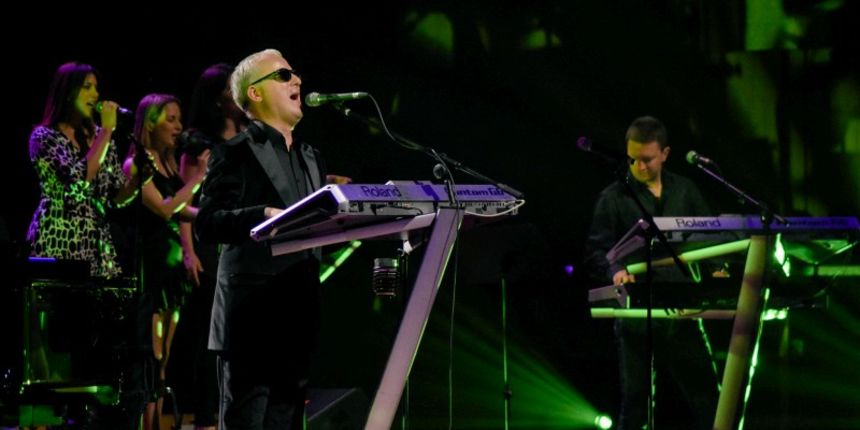 KD Vatroslav Lisinski: Saša Matić oduševio zagrebačku publiku KD Vatroslav Lisinski: Saša Matić oduševio zagrebačku publiku