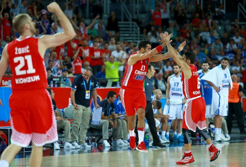 06.09.2015., Arena Zagreb, Zagreb – EuroBasket 2015., skupina C, 02. kolo, Grcka – Hrvatska. Foto: PIXSELL 06.09.2015., Arena Zagreb, Zagreb – EuroBasket 2015., skupina C, 02. kolo, Grcka – Hrvatska. Foto: PIXSELL