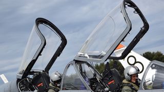 Tri francuska vojna aviona Dassault Alphajet u posjeti bazi Zemunik