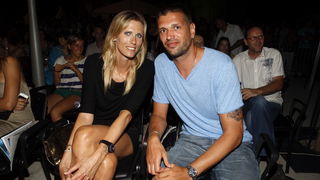 Zadar, 150711.
Druga vecer Zadar Fashion Nightsa, kojeg organiziraju Stefany Hohnjec i Aleksandra Grdic. Revije se odrzavaju na Forumu kraj crvke Sv Donata.
Foto: Jure Miskovic / CROPIX Zadar, 150711.
Druga vecer Zadar Fashion Nightsa, kojeg organiziraju Stefany Hohnjec i Aleksandra Grdic. Revije se odrzavaju na Forumu kraj crvke Sv Donata.
Foto: Jure Miskovic / CROPIX