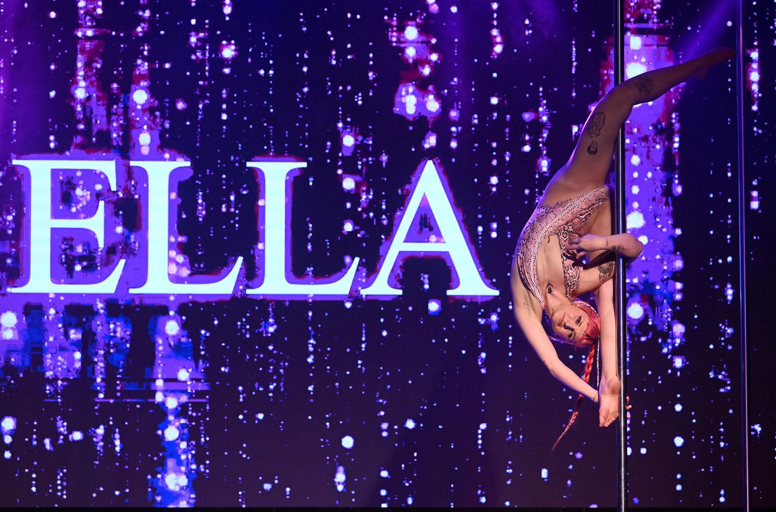 Boogaloo klub: Pole Dance Showcase