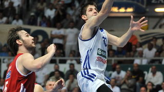 Zadar, 260513.
Dvorana Kresimira Cosica. 
3. polufinalna utakmica prvenstva Hrvatske izmedju KK Zadar i KK Cedevita.
Na fotografiji: Bilan i Prostran.
Foto: Luka Gerlanc / CROPIX